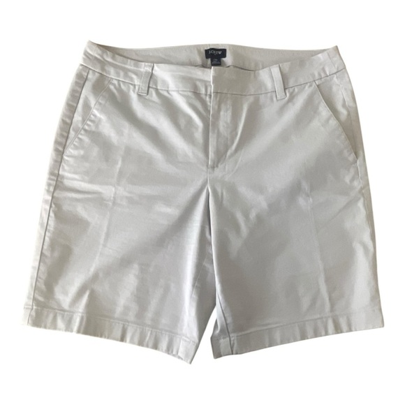 J. Crew White Bermuda Shorts Classic Lightweight Design - Picture 1 of 7